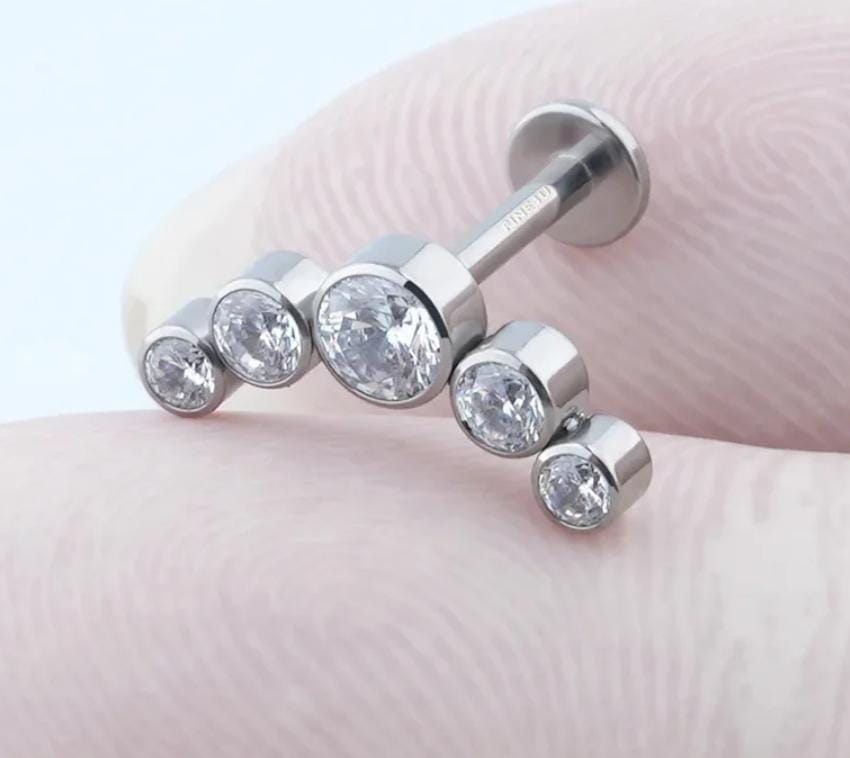 Labret Cluster Titânio Zircônia 1.2x6mm