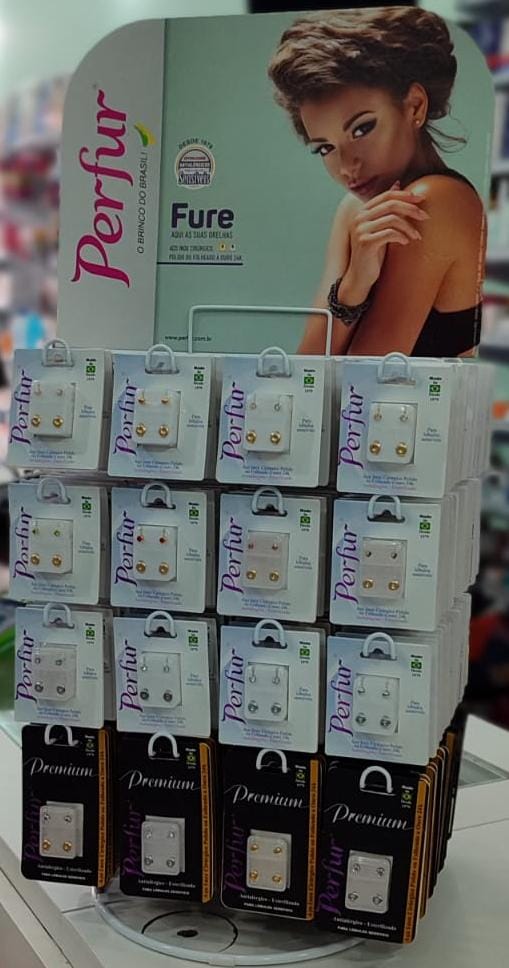 Expositor Perfur com menos Brincos